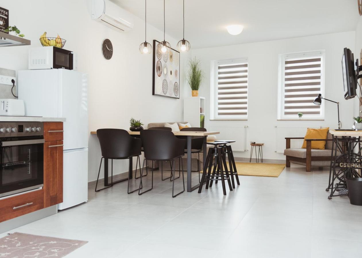 Major11 Apartman - Zsolnay Negyed Pécs Buitenkant foto