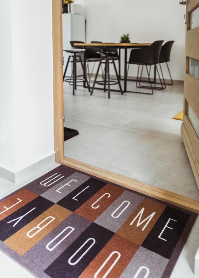 Major11 Apartman - Zsolnay Negyed Pécs Buitenkant foto