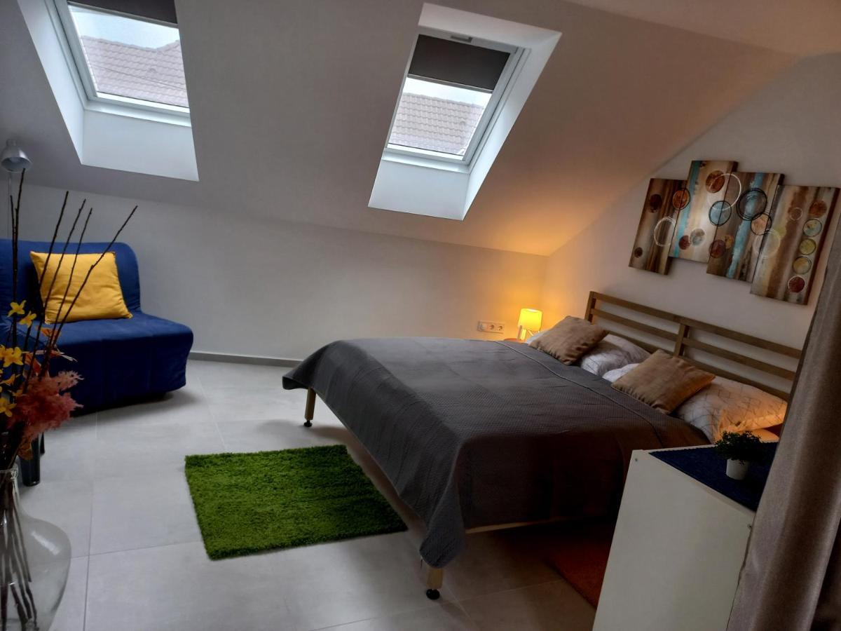 Major11 Apartman - Zsolnay Negyed Pécs Buitenkant foto