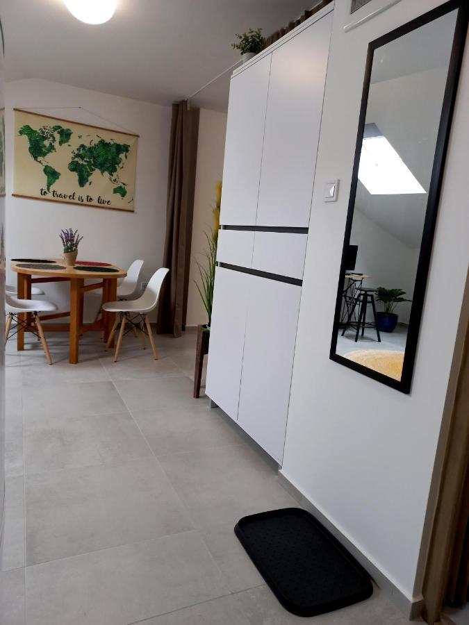 Major11 Apartman - Zsolnay Negyed Pécs Buitenkant foto
