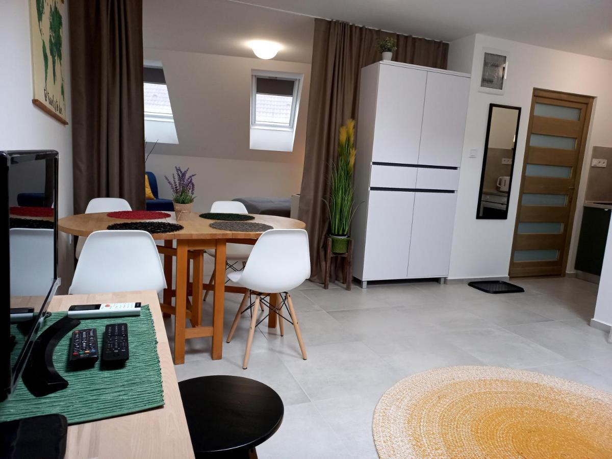 Major11 Apartman - Zsolnay Negyed Pécs Buitenkant foto