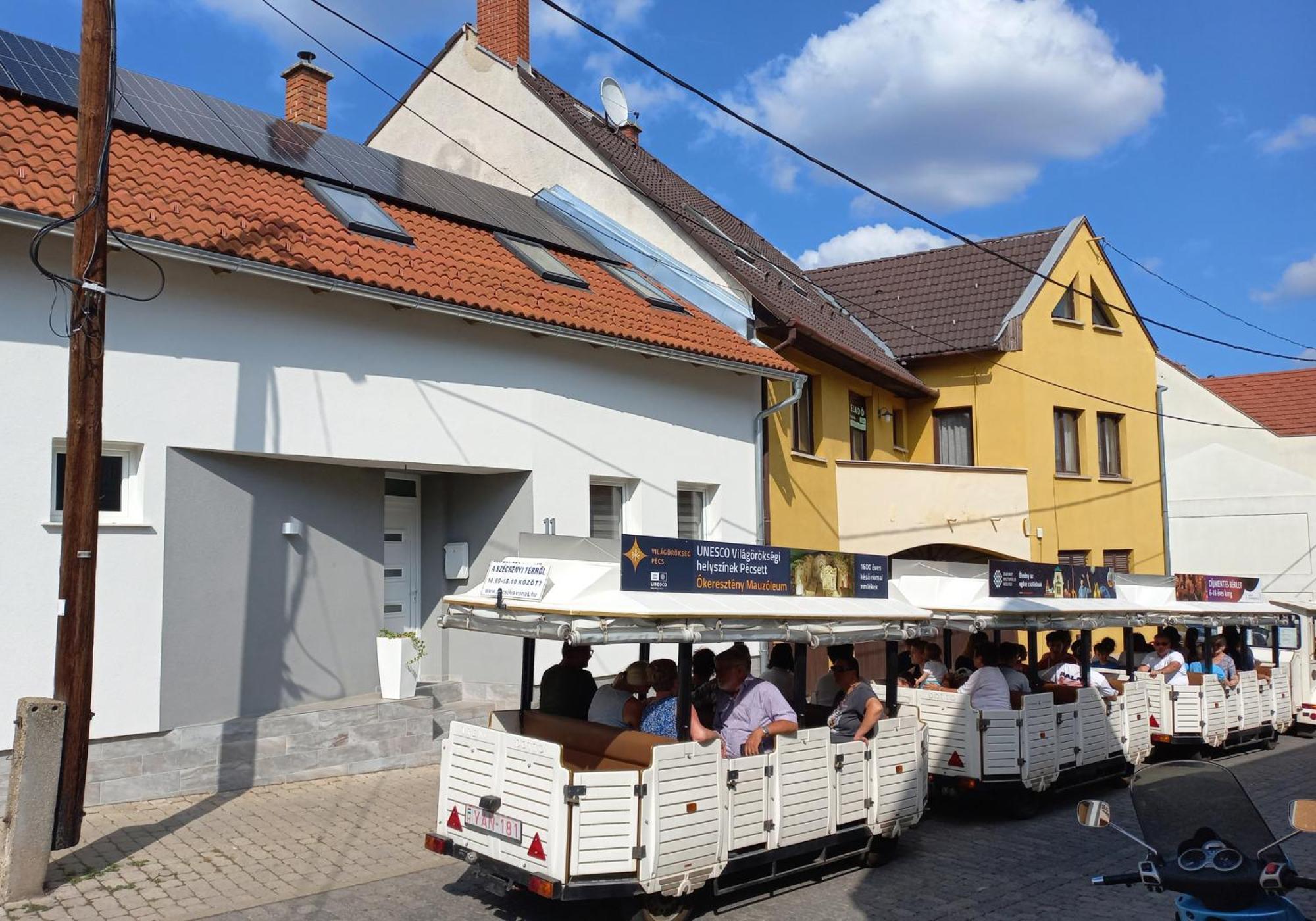 Major11 Apartman - Zsolnay Negyed Pécs Buitenkant foto